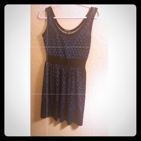 Geometric Design Dress - Picture 1 of 2